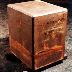 B16B，Blocked Memory, Iron & Stone，100cm×90cm×75cm，1994